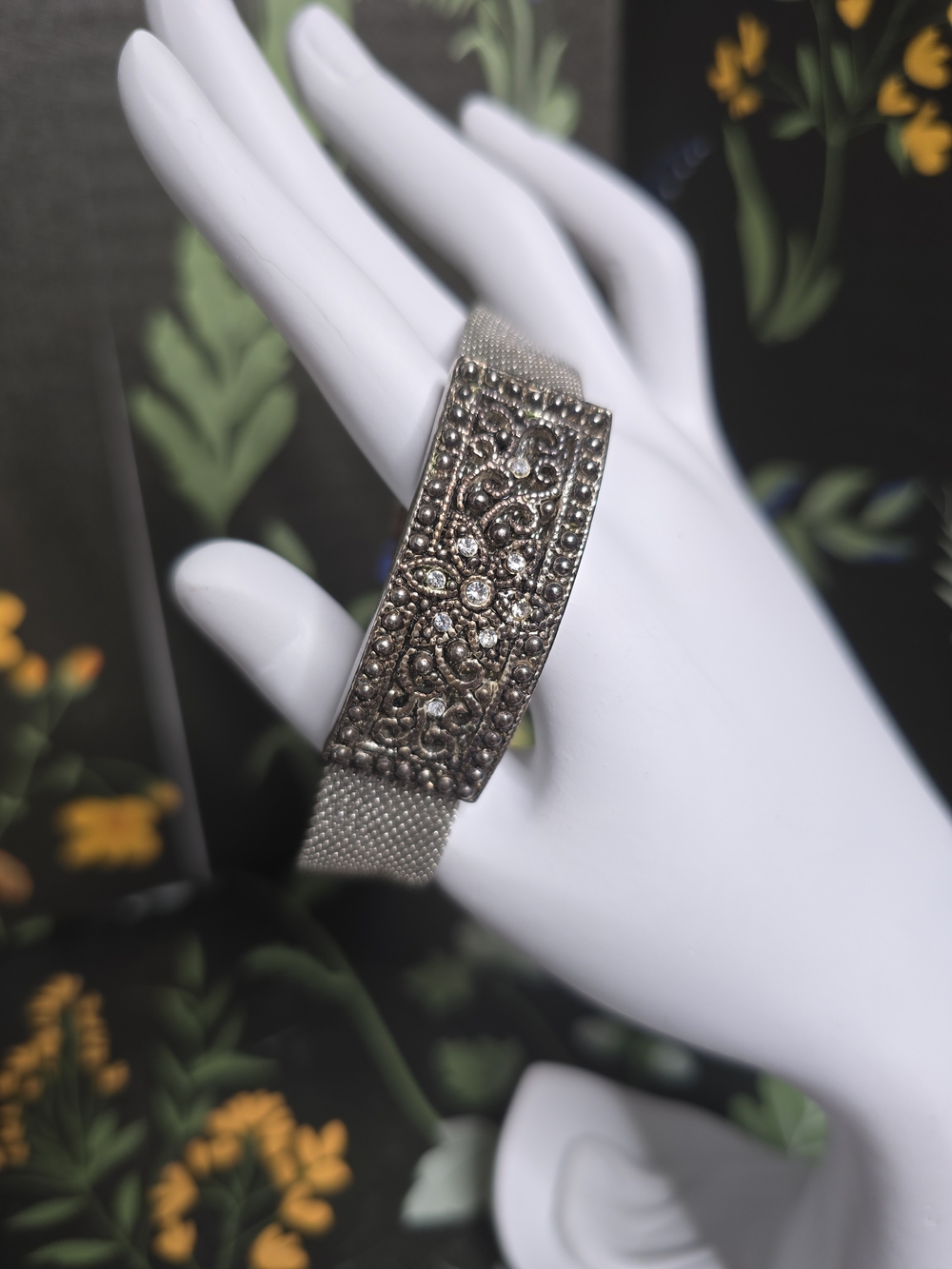 Vintage Marcasite Slide Band Watch Style Bracelet Floral W/ Magnetic Clasp 7.5"